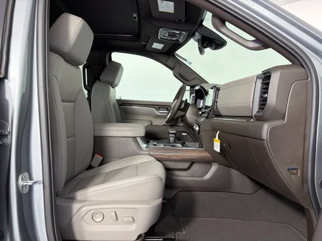 2026 GMC Sierra 1500 SLT - Photo 50