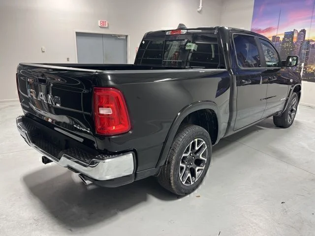 New 2026 Diamond Black Crystal Pearl-Coat Exterior Paint RAM Laramie image 5