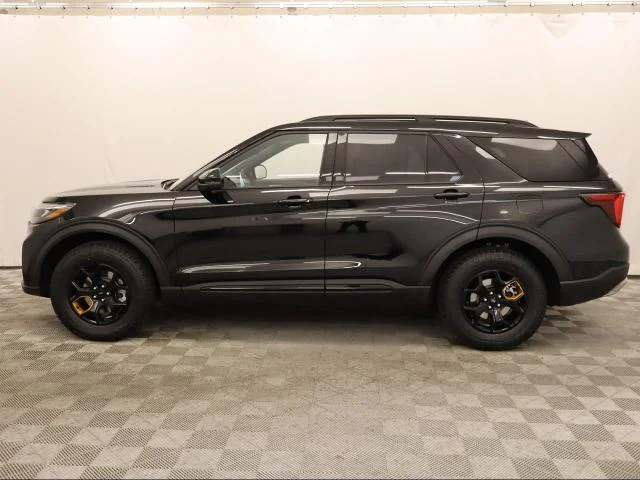 New 2026 Agate Black Metallic Ford Tremor® image 25