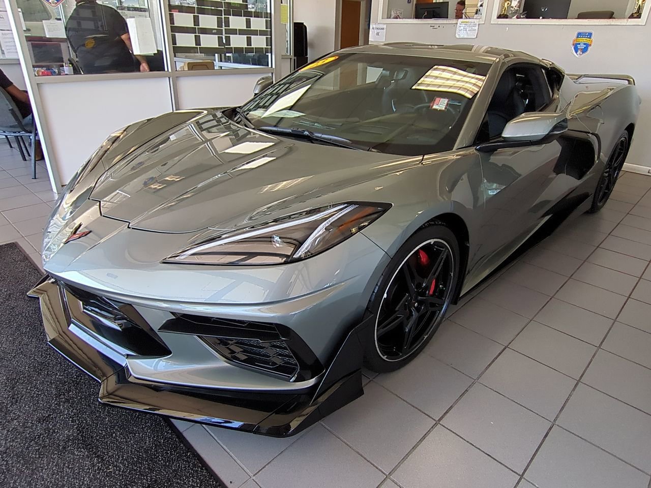 Used 2023 Hypersonic Gray Metallic Chevrolet 3LT image 6