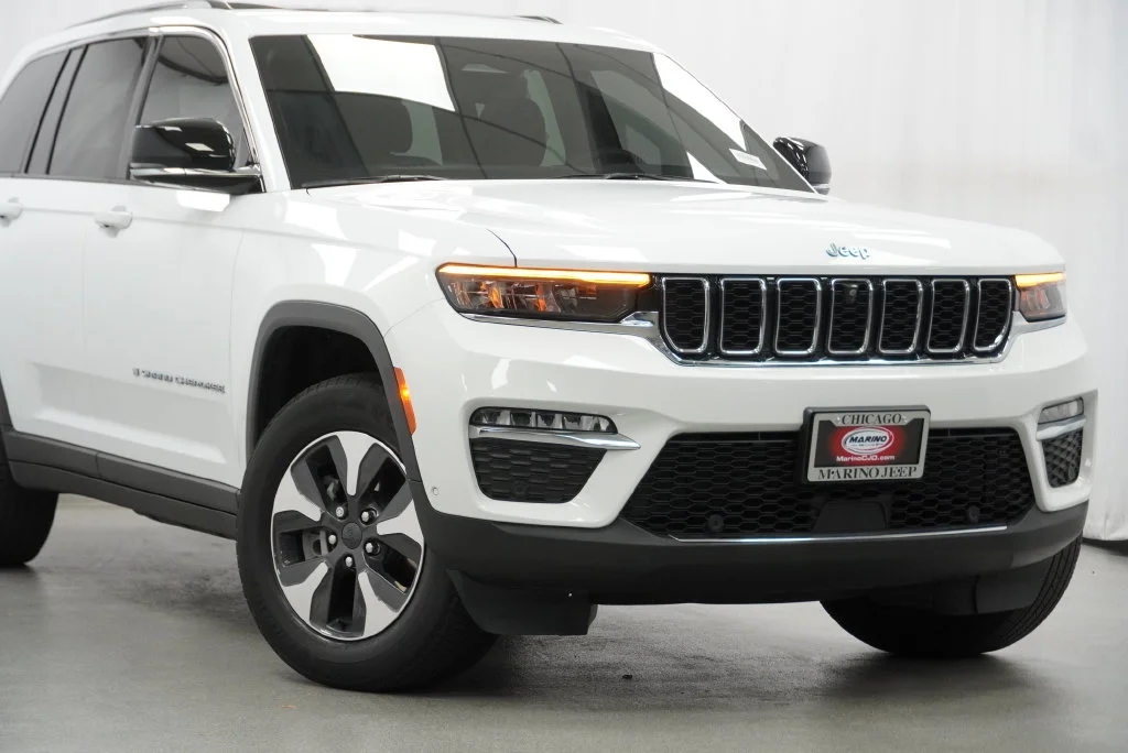 Used 2023 White Jeep 4xe image 8