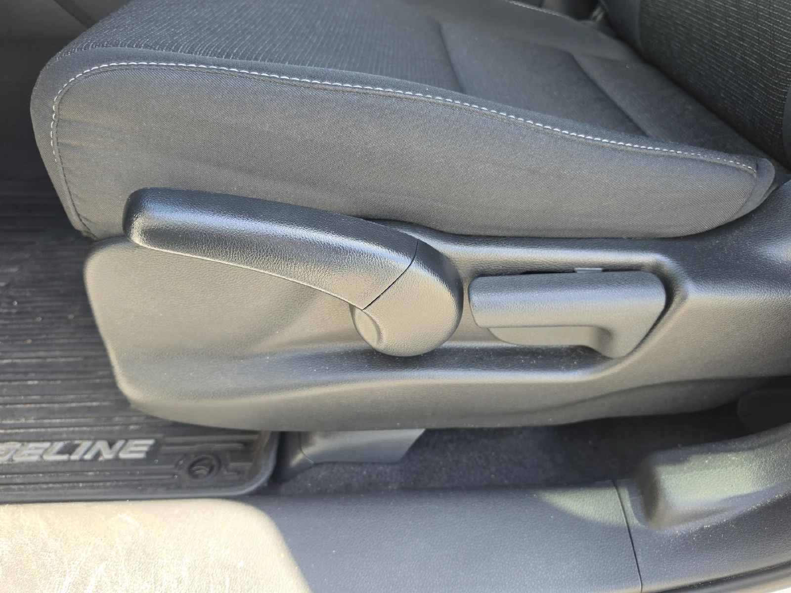 Used 2023 White Honda Sport image 26