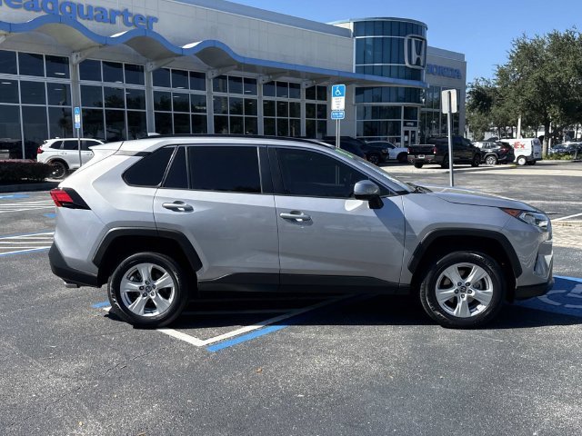 Used 2021 Silver Sky Metallic Toyota XLE image 3