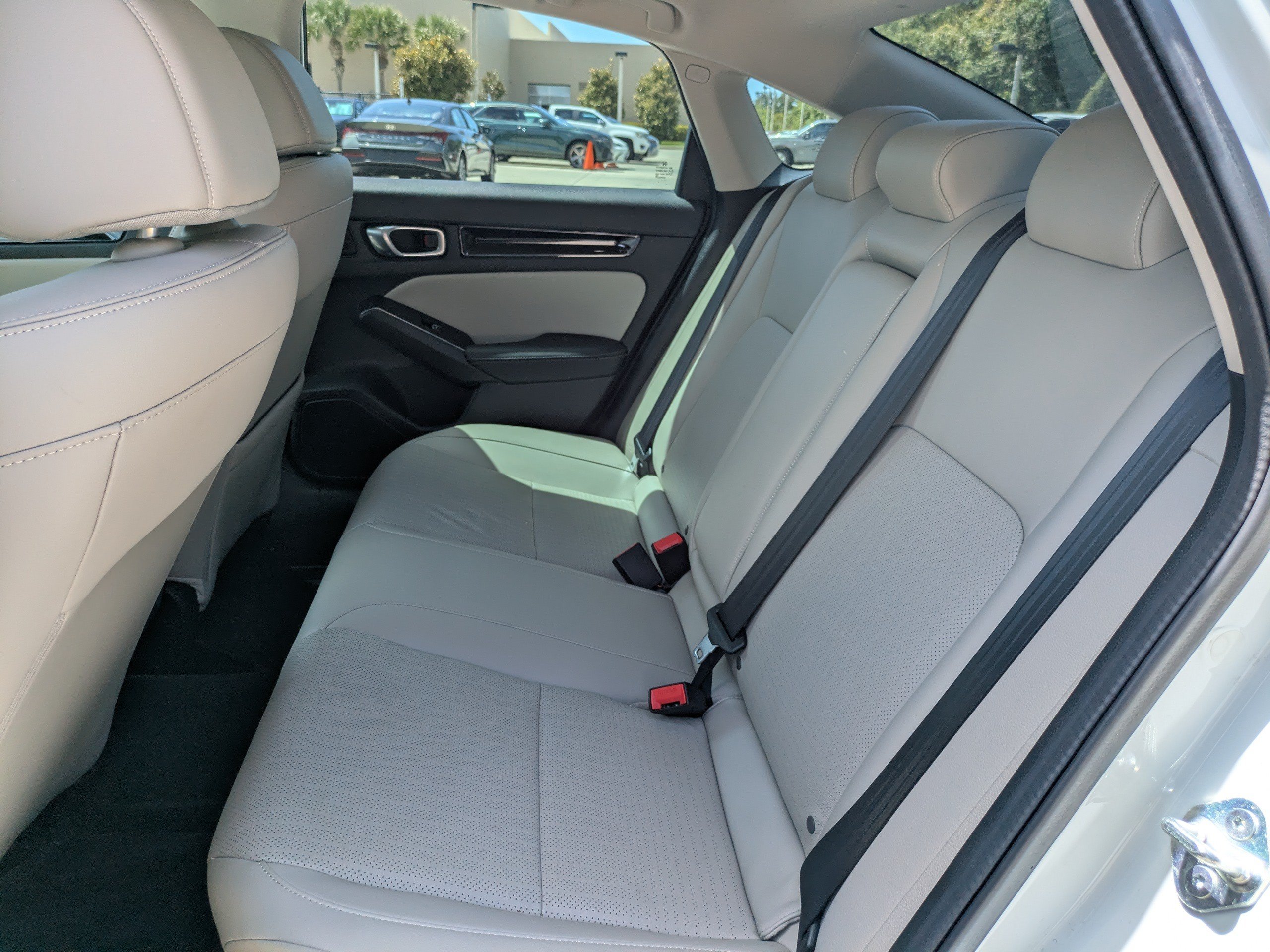 2023 Honda Civic Touring - Photo 12