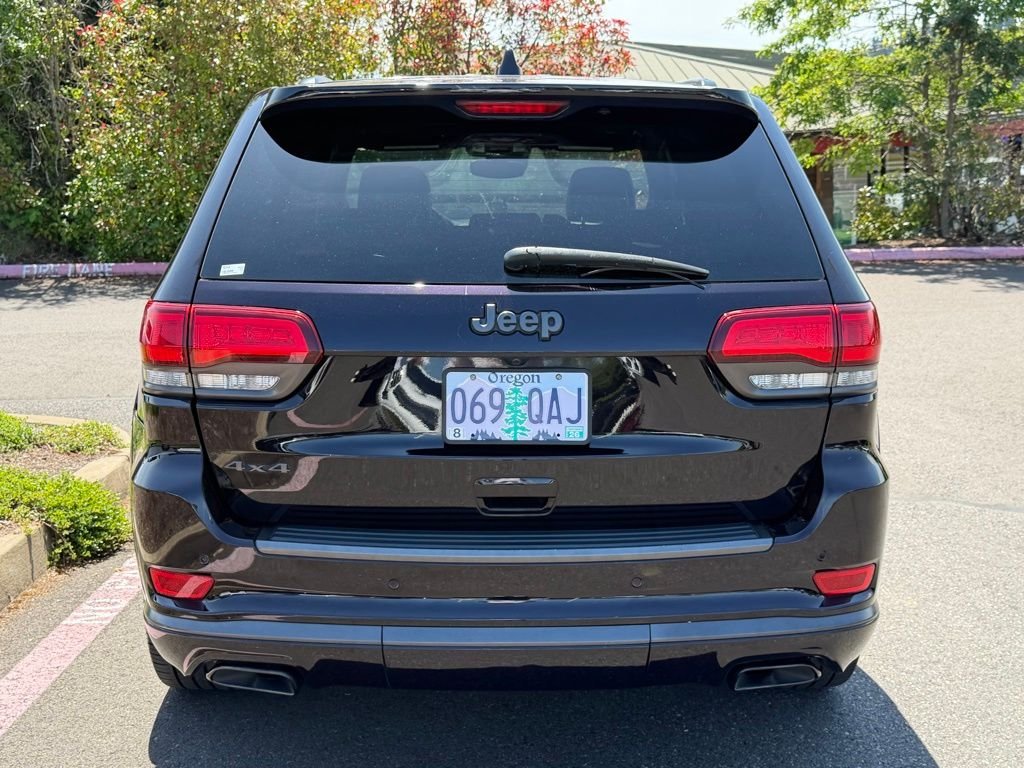 Used 2018 Sangria Metallic Clearcoat Jeep Overland image 6