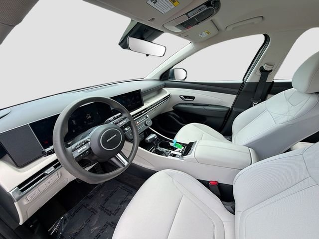 2025 Hyundai Tucson SE - Photo 20