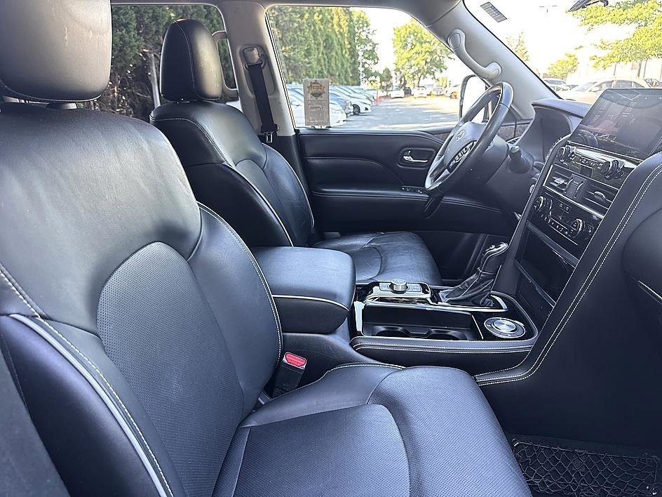 Used 2022 Mineral Black INFINITI PREMIUM SELECT image 21