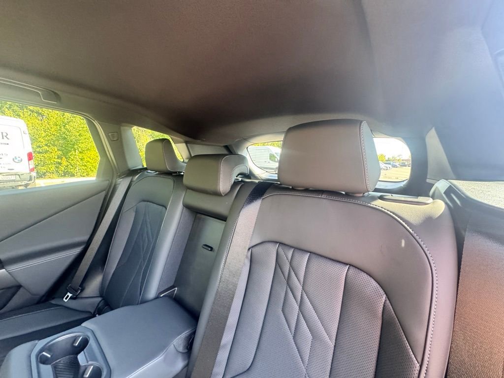 2026 BMW X3 30 - Photo 21