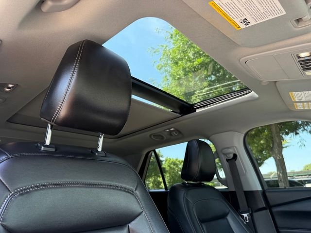 Used 2022 Gray Ford XLT image 35