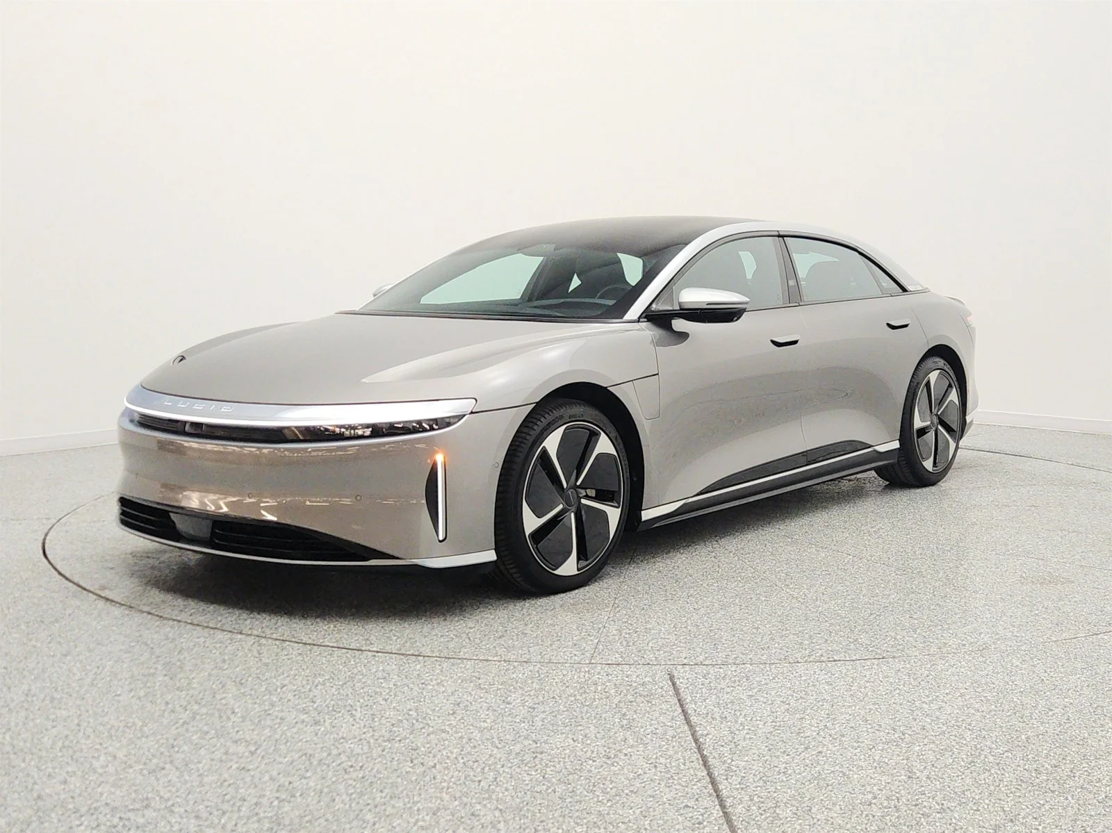 2023 Lucid Air Grand Touring's photo