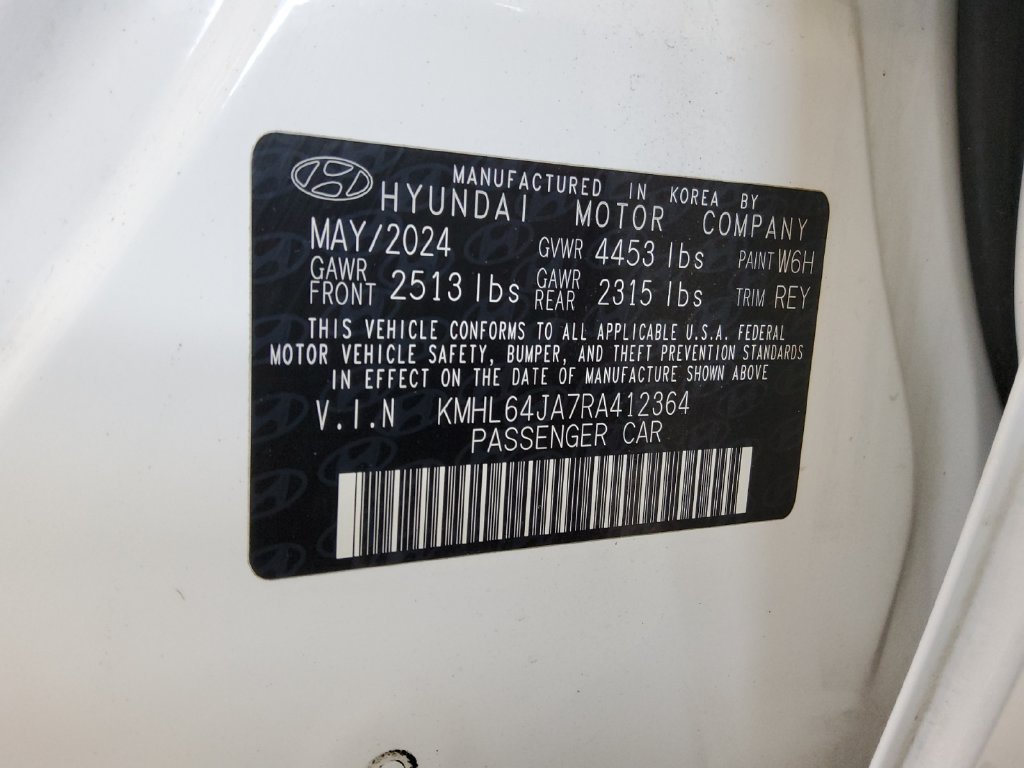 Used 2024 White Hyundai SEL image 20