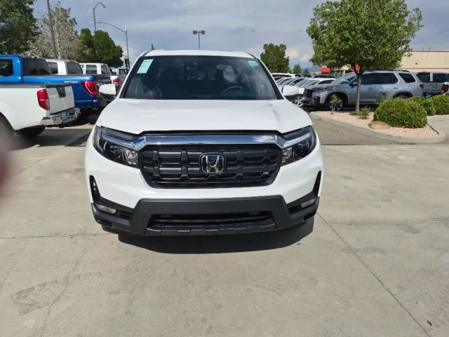 New 2026 Platinum White Pearl Honda RTL image 3
