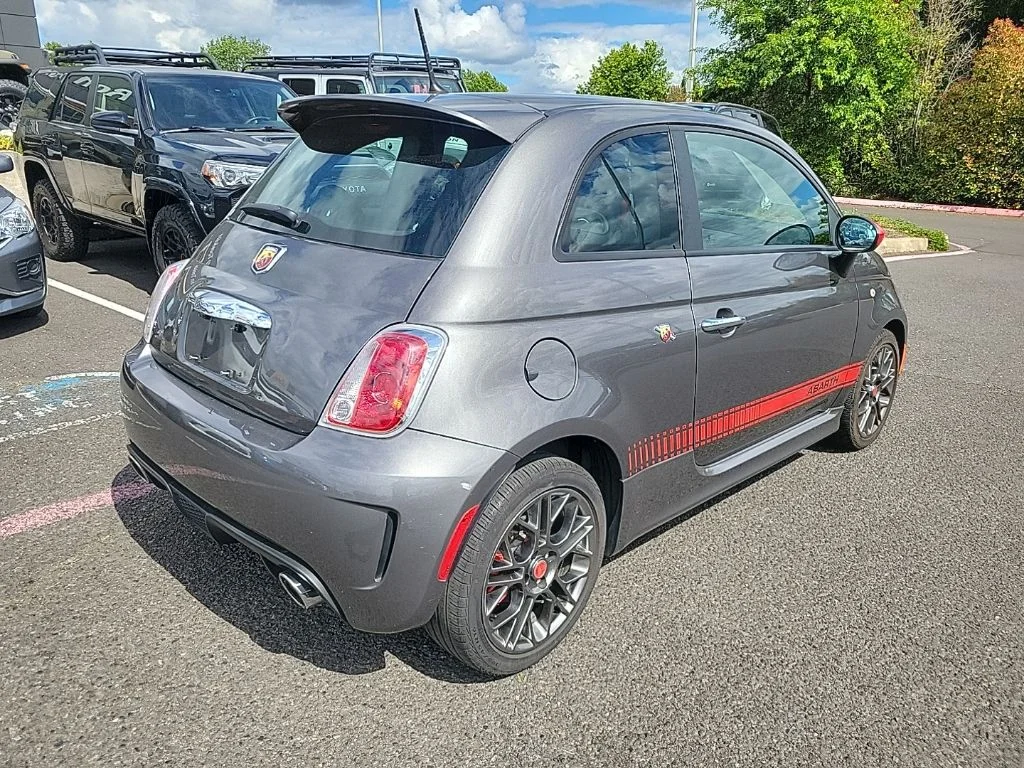 Used 2013 Silver FIAT Abarth image 7