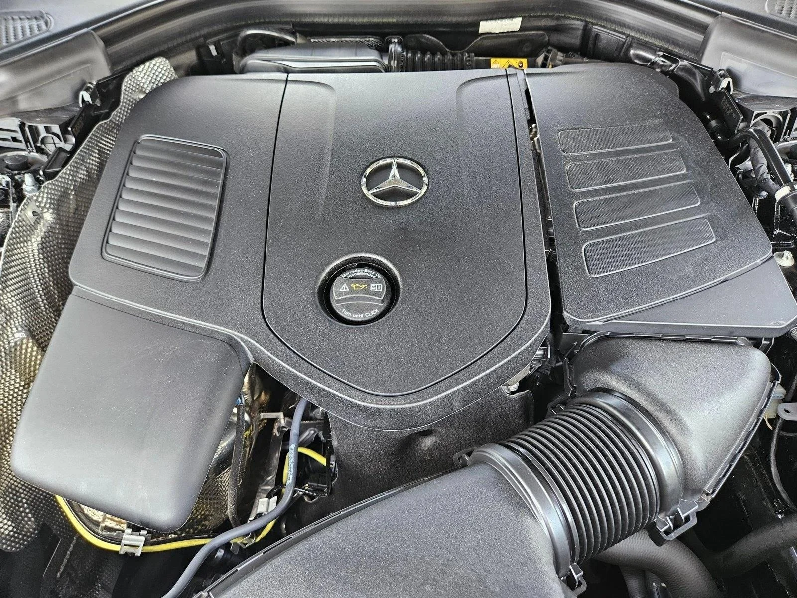Used 2026 Black Mercedes-Benz GLC 300 image 21
