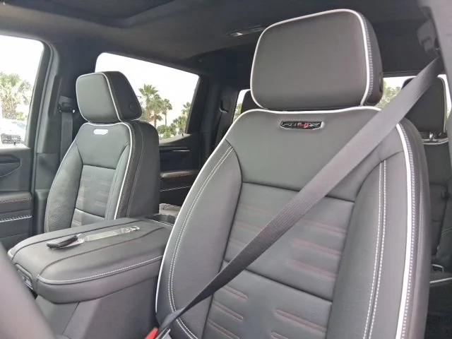 2026 GMC Sierra 1500 AT4X - Photo 13