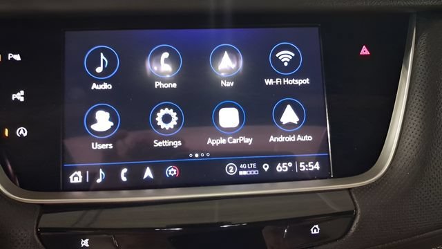 Used 2022 CRYSTAL WHITE TRICOAT Cadillac AWD Sport image 31