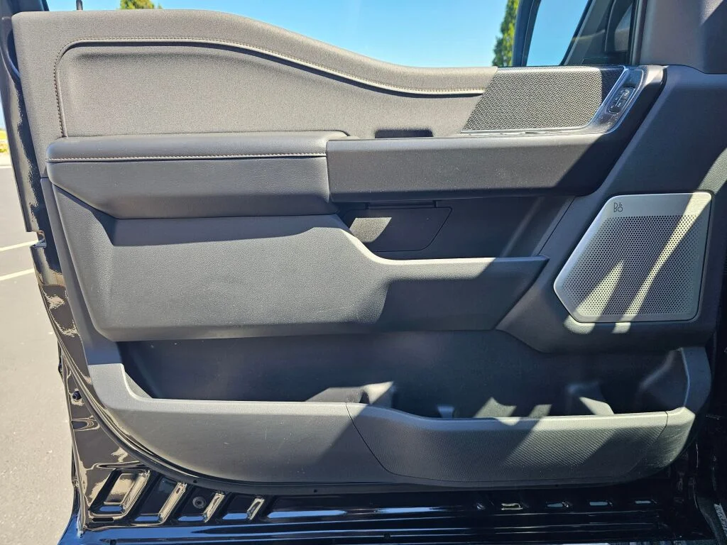 Used 2022 Agate Black Metallic Ford Raptor image 18