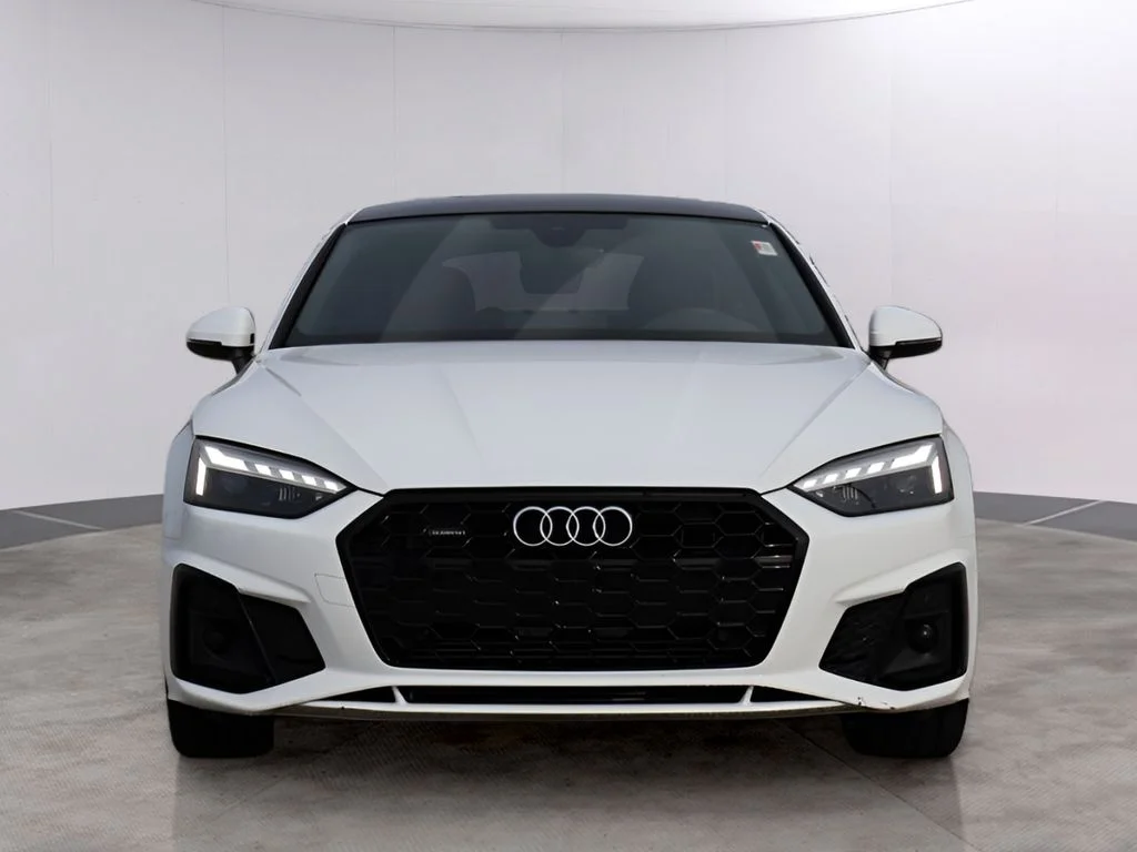 Used 2025  Audi 45 S line Premium image 2