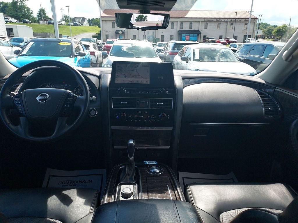 Used 2023 Silver Nissan Platinum image 15