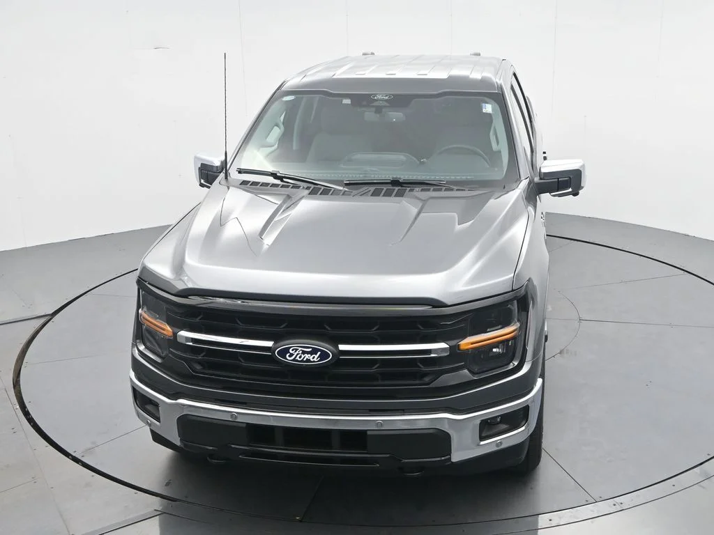 New 2026 Carbonized Gray Metallic Ford XLT image 23