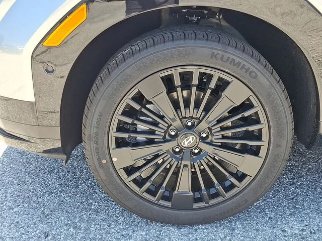 New 2026 Silver Hyundai Calligraphy image 18