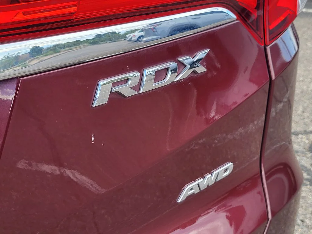 Used 2018 Maroon Acura w/Technology Pkg image 9
