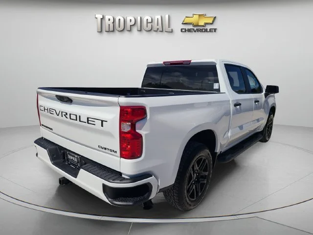 2026 Chevrolet Silverado 1500 Custom - Photo 5