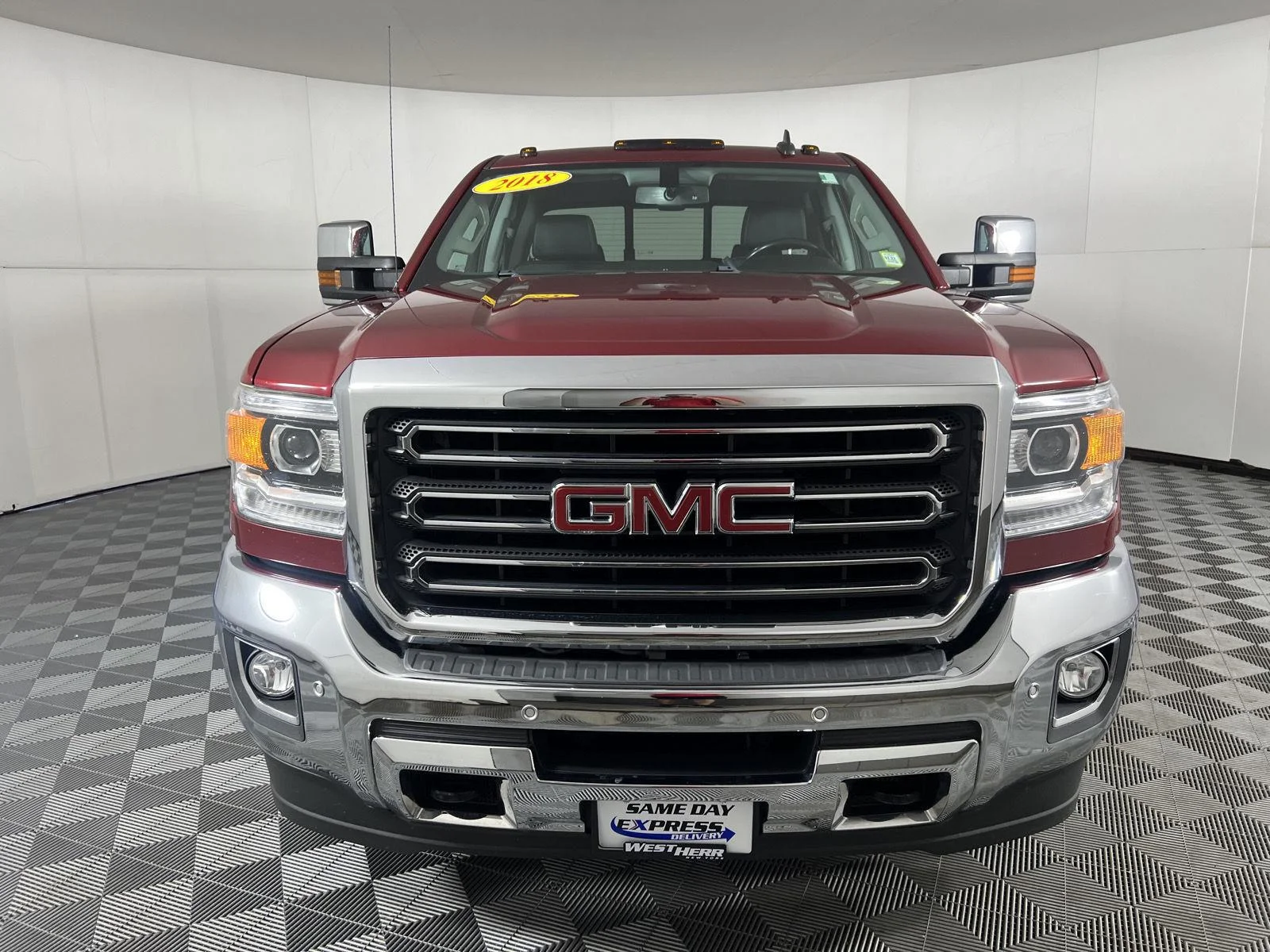 Used 2018 Red Quartz Tintcoat GMC SLT image 3