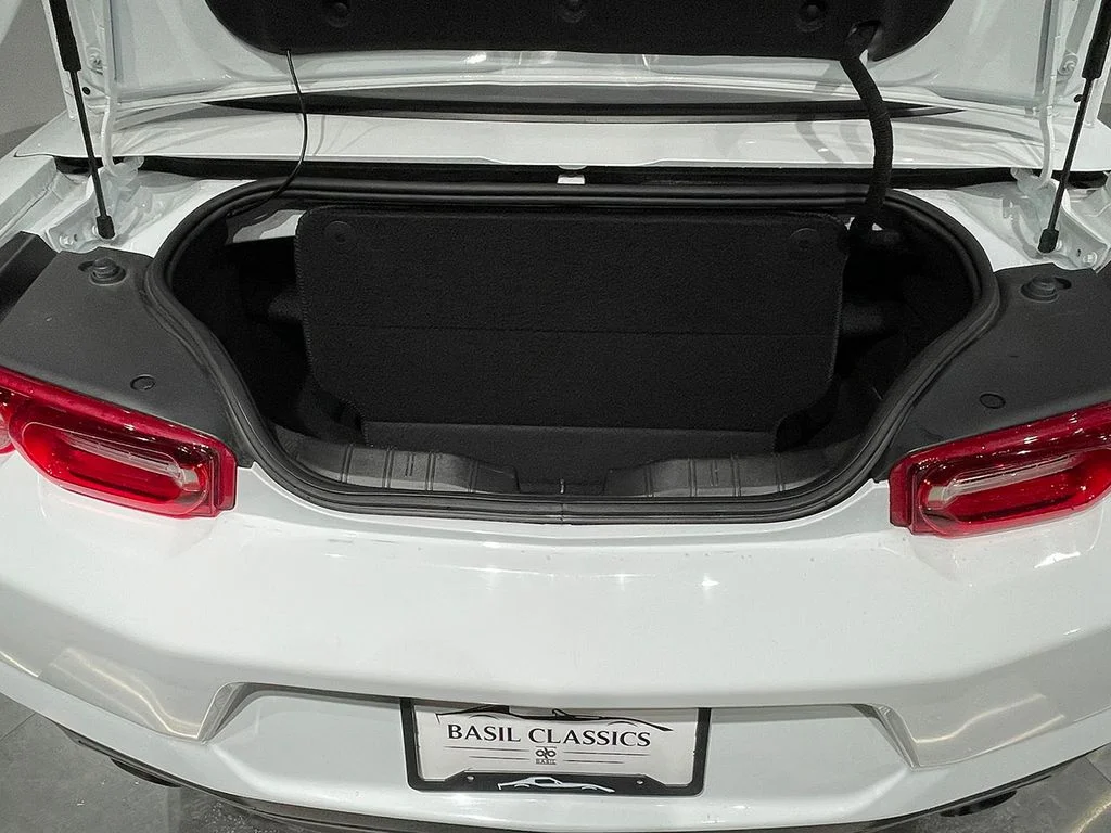 Used 2019 White Chevrolet 1LT image 39