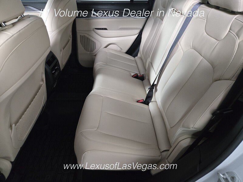 Used 2024 Bright White Clearcoat Jeep Limited image 15