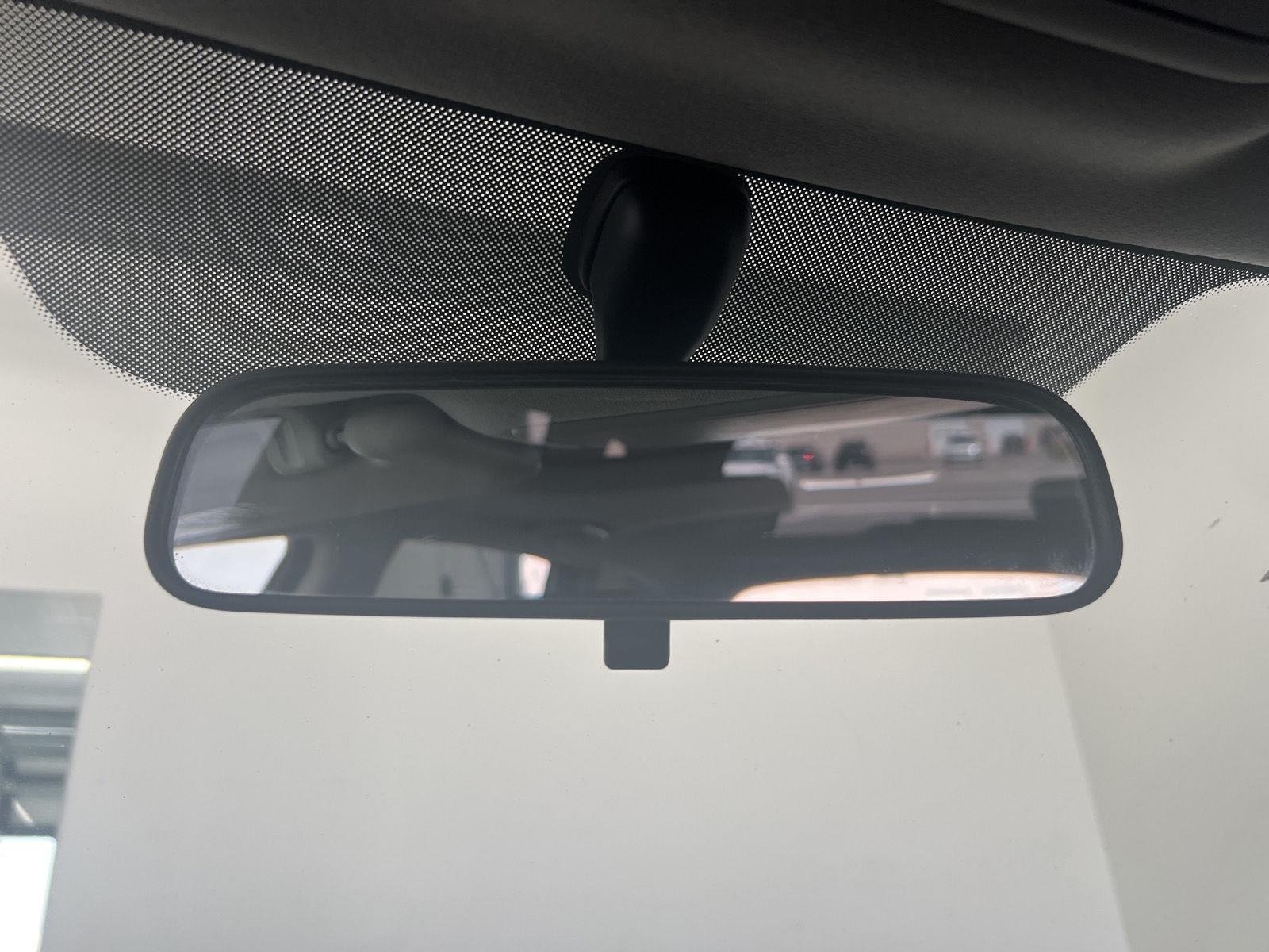 2010 Hyundai Elantra Touring SE - Photo 21