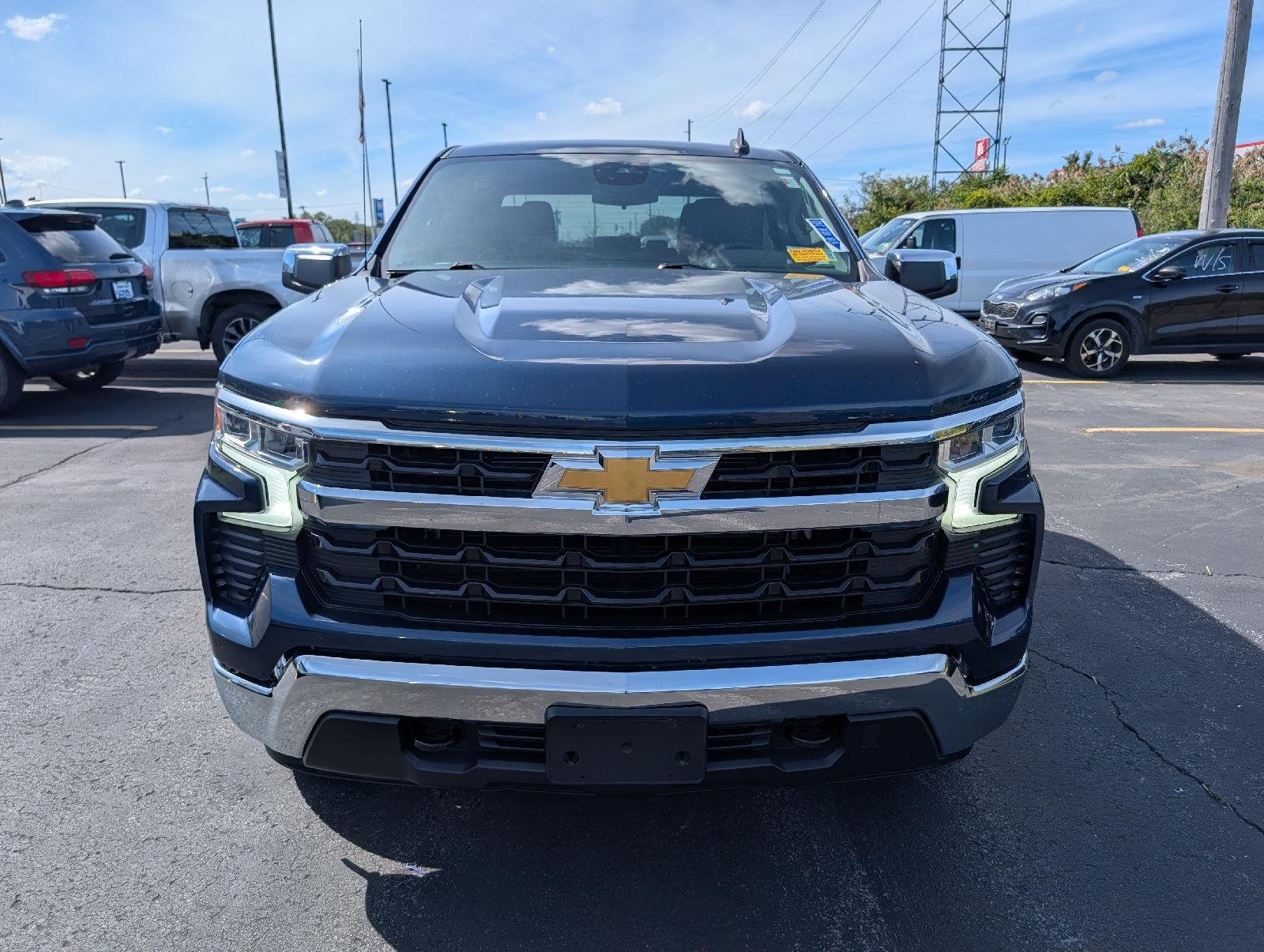 Used 2023 Northsky Blue Metallic Chevrolet LT image 2