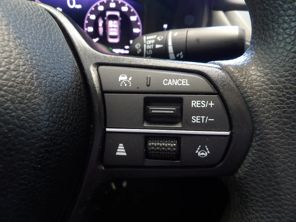 Used 2024 WHITE Honda EX image 29