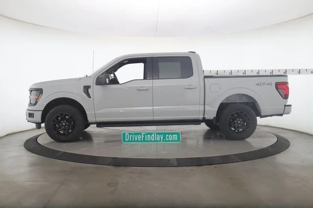Used 2024 Silver Ford XLT image 9