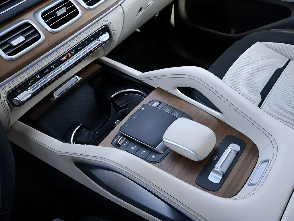 Used 2024 MANUFAKTUR Diamond White Metallic Mercedes-Benz GLE 53 AMG® image 29