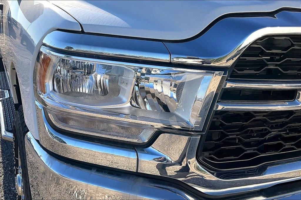 New 2024 Ram 2500 Tradesman 4D Crew Cab