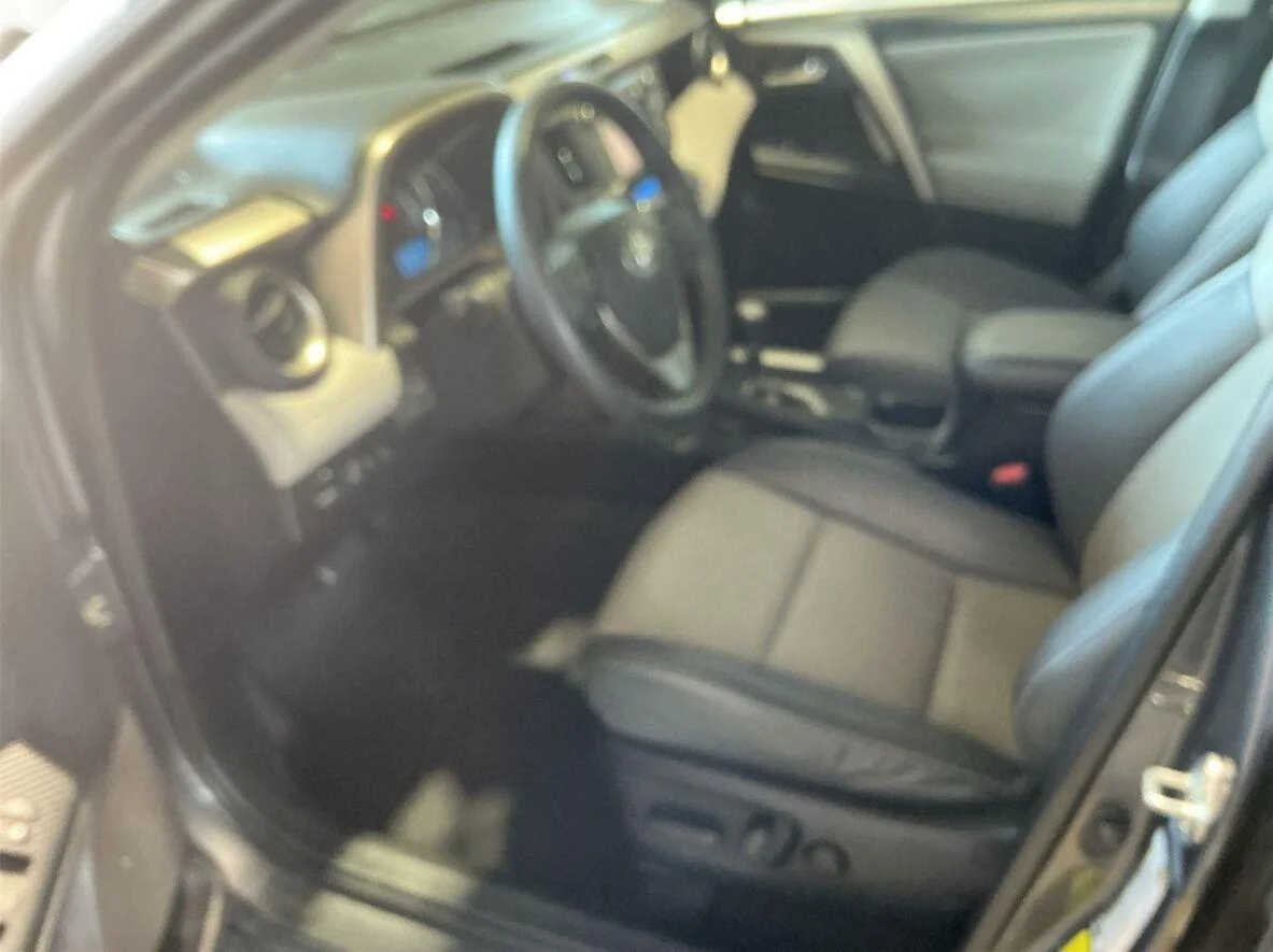 Used 2015 Gray Toyota Limited image 5
