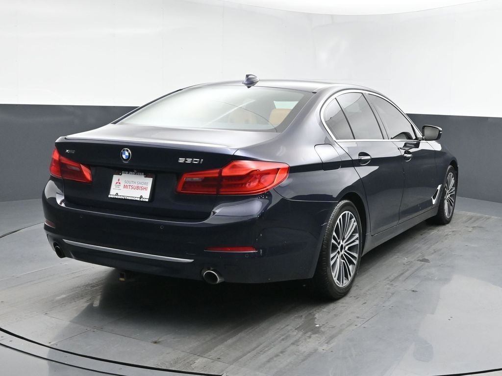 Used 2018 Blue BMW 530i xDrive image 20