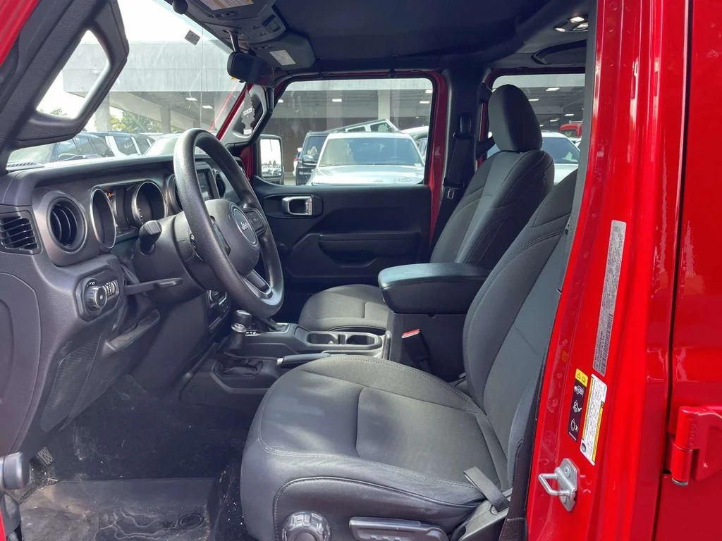 Used 2022 Red Jeep Unlimited Sport image 21