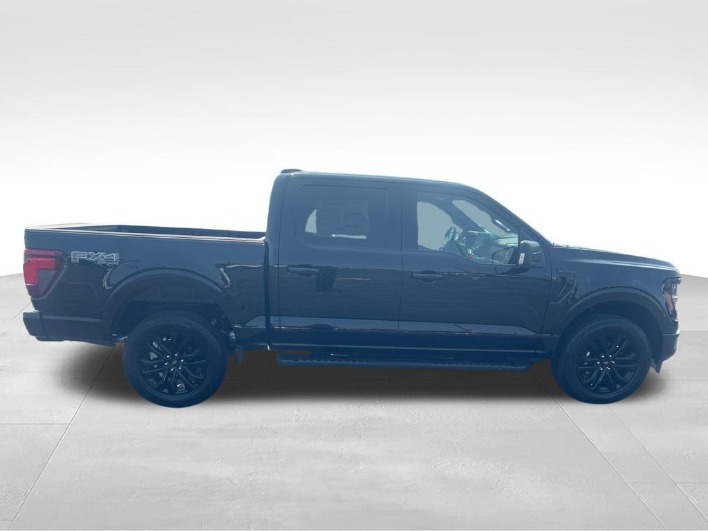 New 2026 Agate Black Metallic Ford XLT image 6