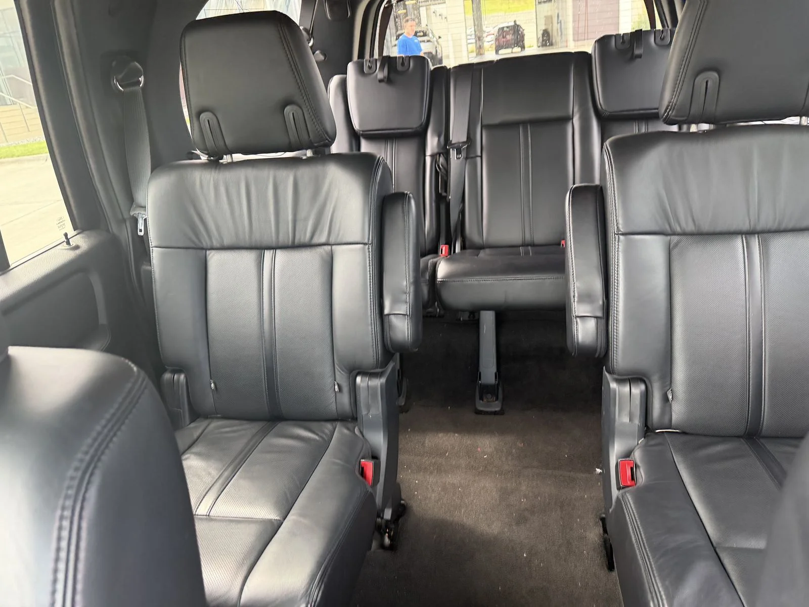 Used 2015 Black Lincoln Base image 6