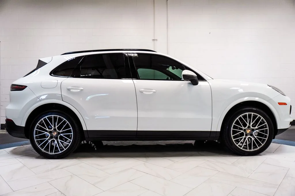 Used 2023 White Porsche Base image 36