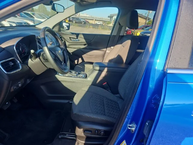 Used 2024 Riptide Blue Metallic Chevrolet LT image 9
