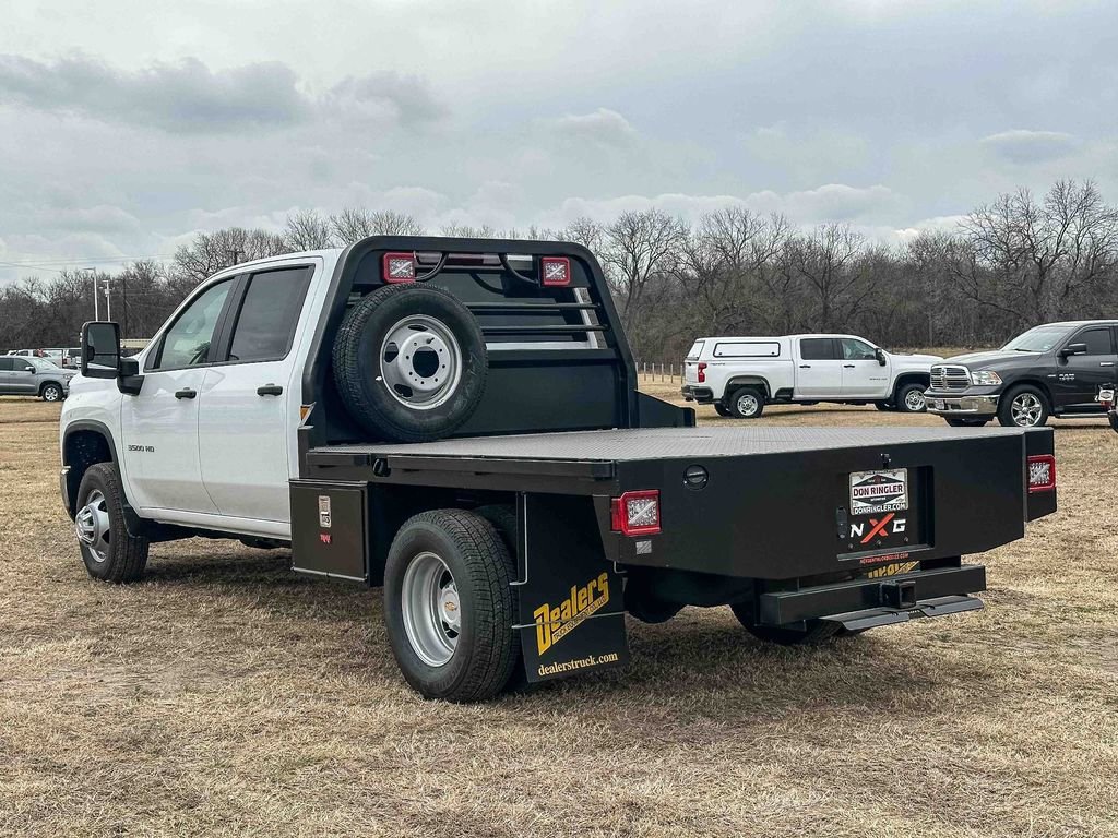 2025 Chevrolet Silverado 3500 HD Work Truck - Photo 8