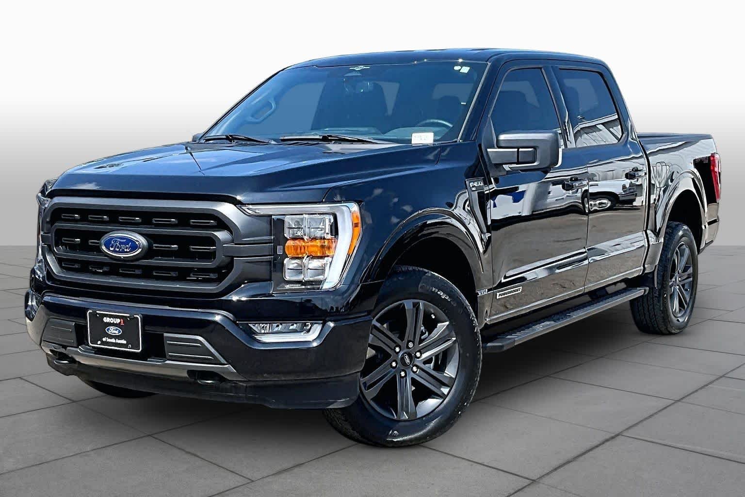 Certified Used 2023 Agate Black Metallic Ford XLT image 35