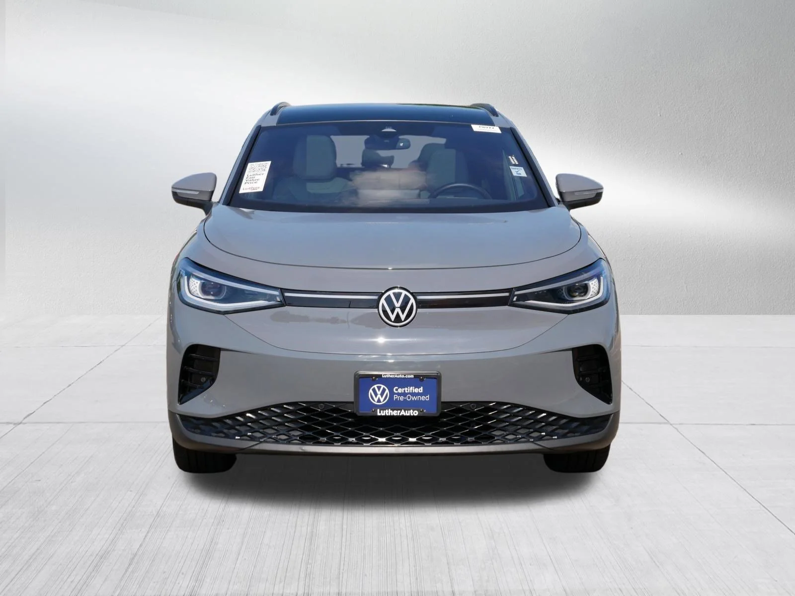 Certified Used 2025 Pure Gray Volkswagen Pro S image 2
