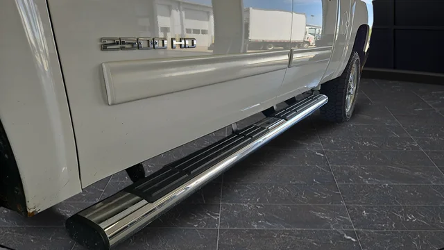 Used 2014 Summit White Chevrolet LT image 38