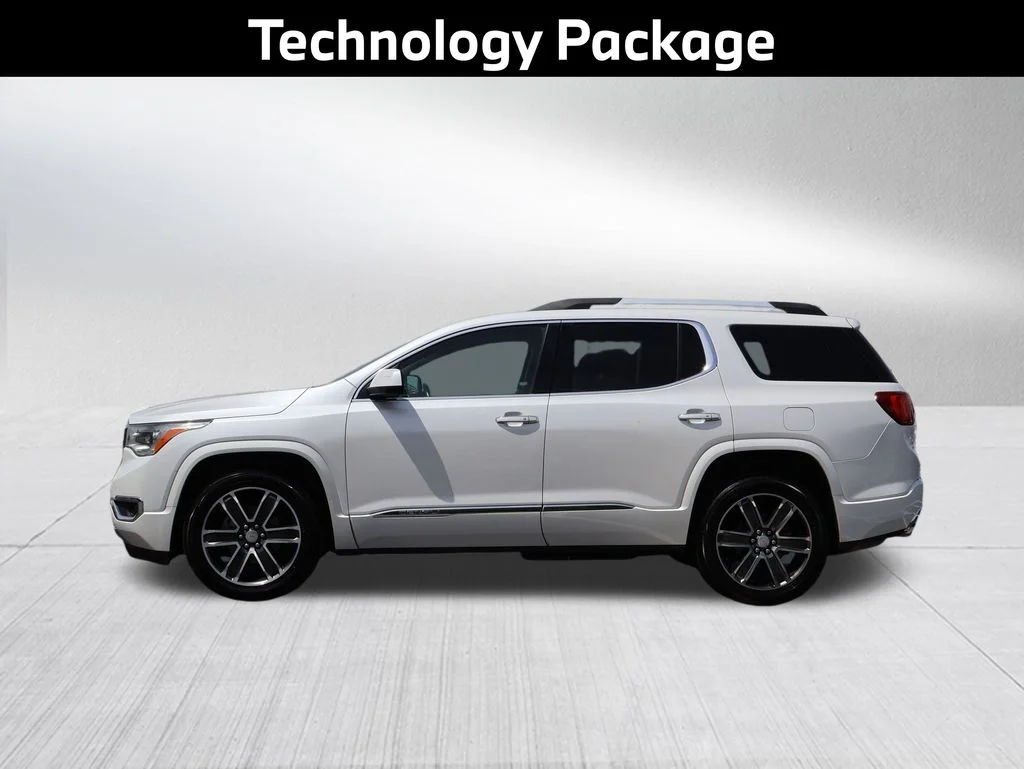 Used 2017 White GMC Denali image 5