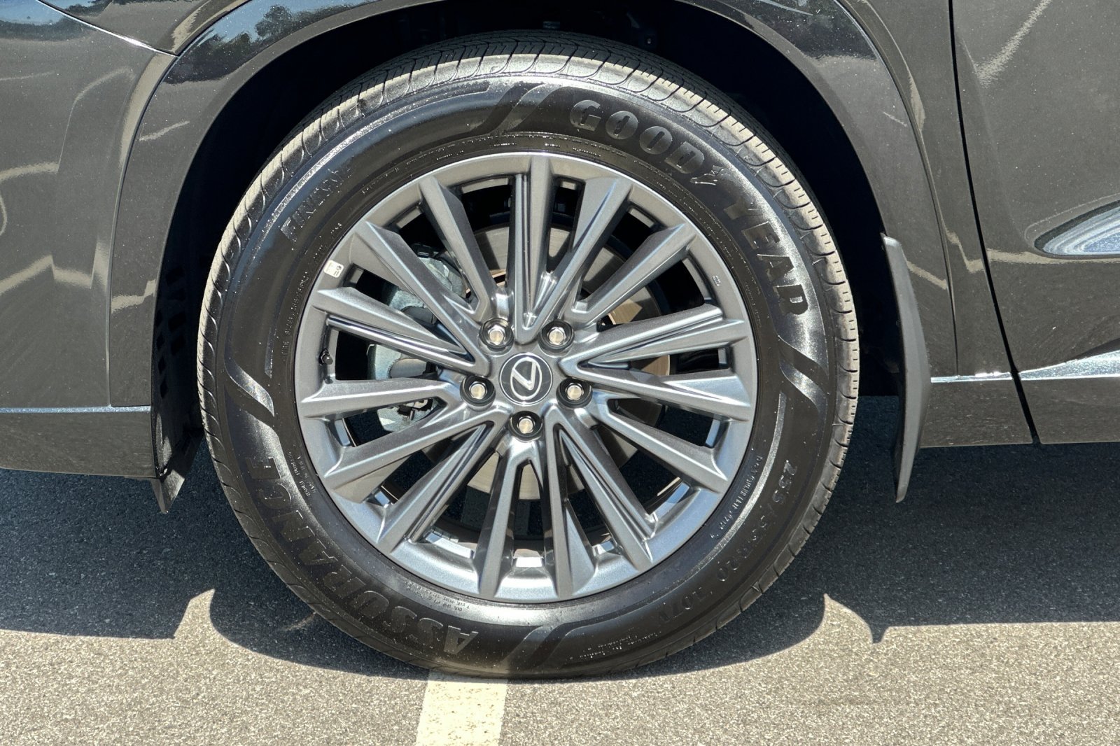 Used 2025 Black Lexus 350 image 27