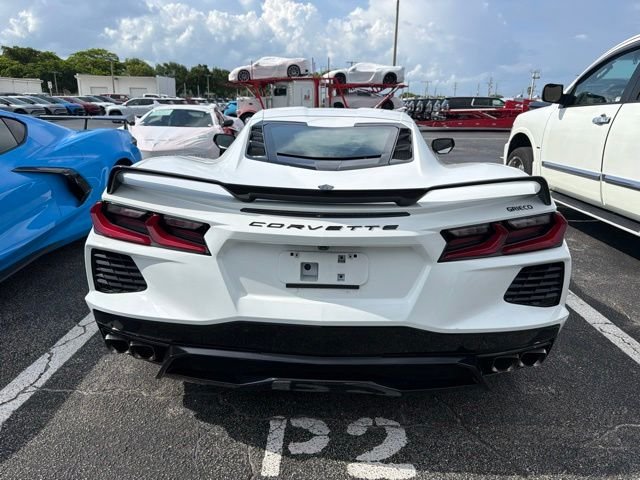 Used 2023 White Chevrolet Stingray image 18